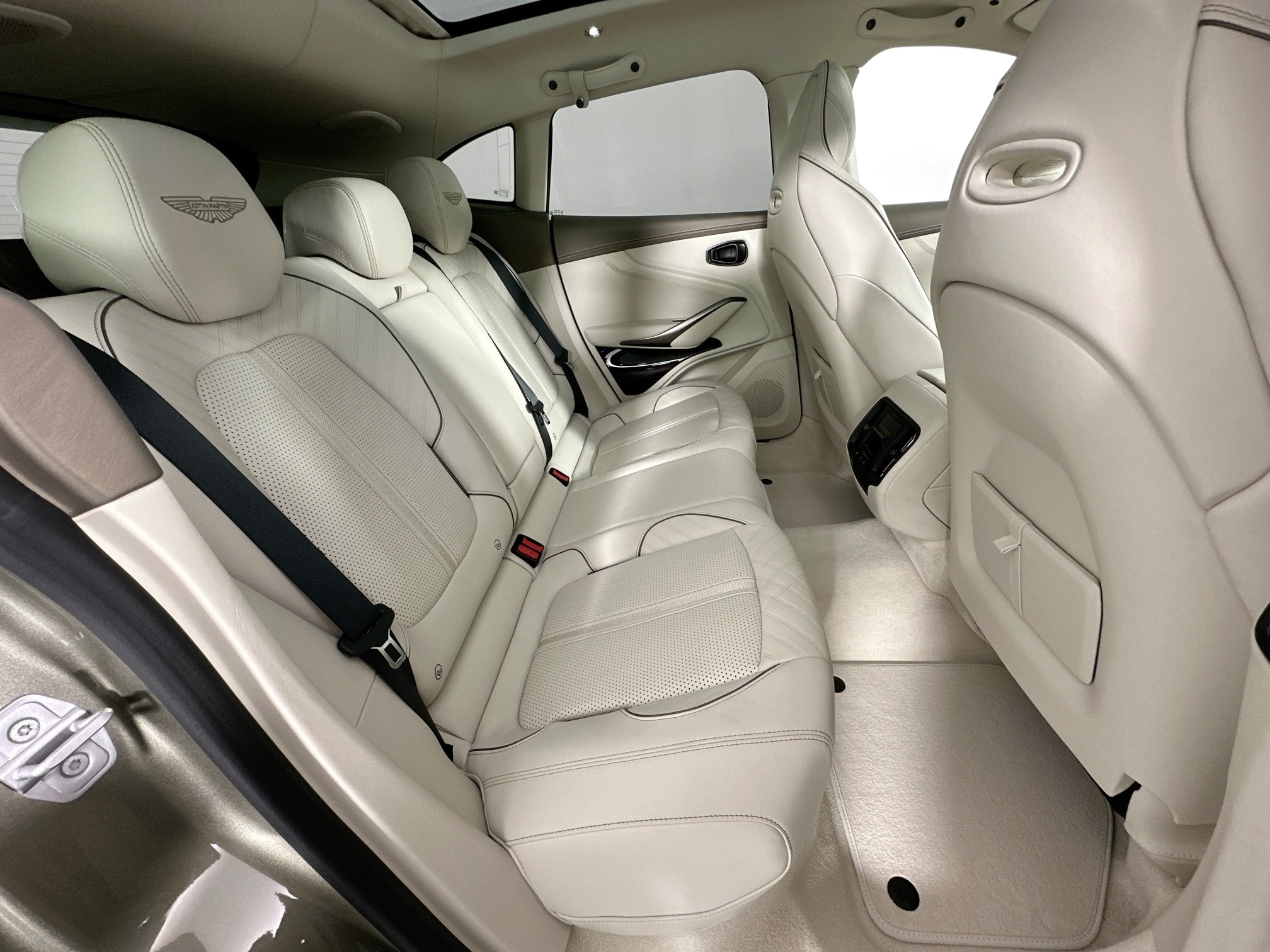 new 2025 Aston Martin DBX 707 car, priced at $304,935