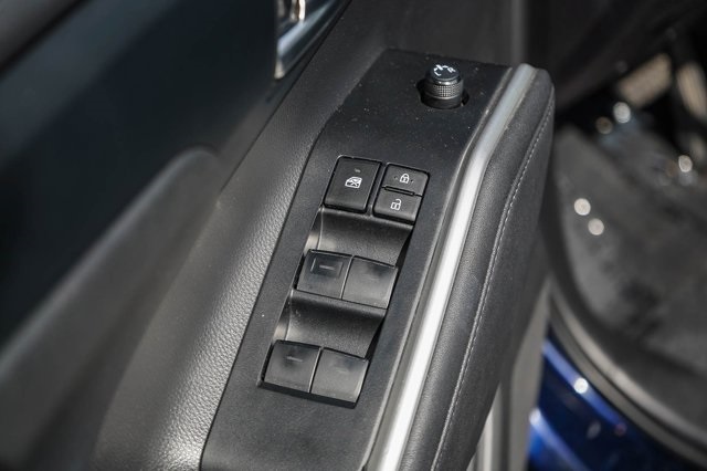 used 2023 Toyota Highlander car, priced at $36,588