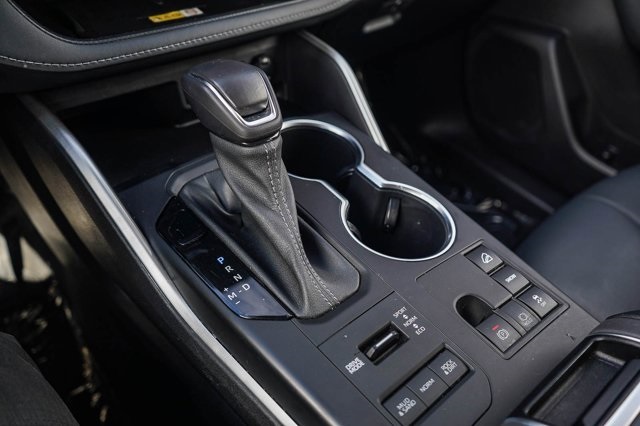 used 2023 Toyota Highlander car, priced at $36,588