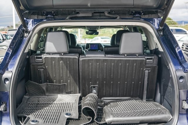 used 2023 Toyota Highlander car, priced at $36,588