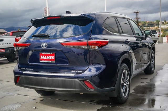 used 2023 Toyota Highlander car, priced at $36,588