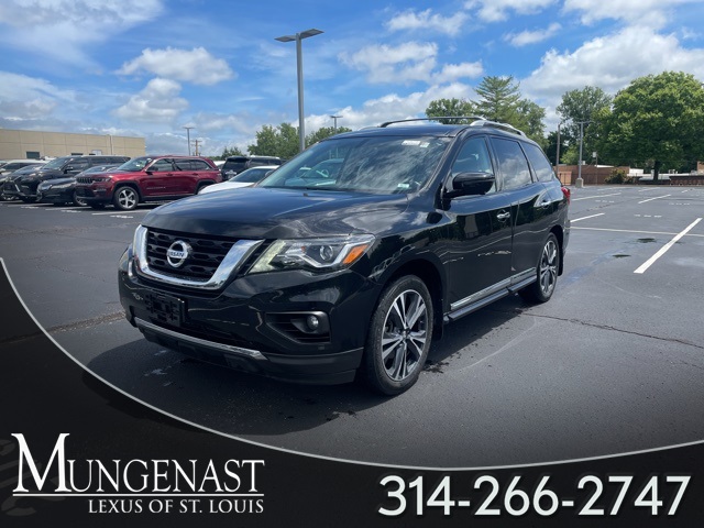 used 2017 Nissan Pathfinder car