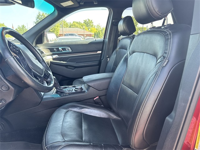 used 2016 Ford Explorer car