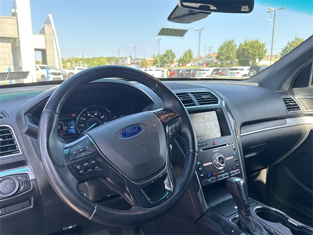 used 2016 Ford Explorer car