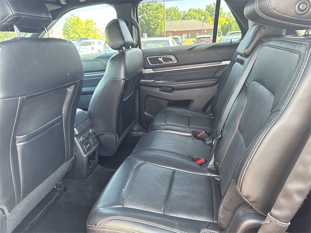 used 2016 Ford Explorer car