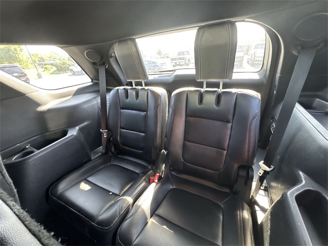used 2016 Ford Explorer car