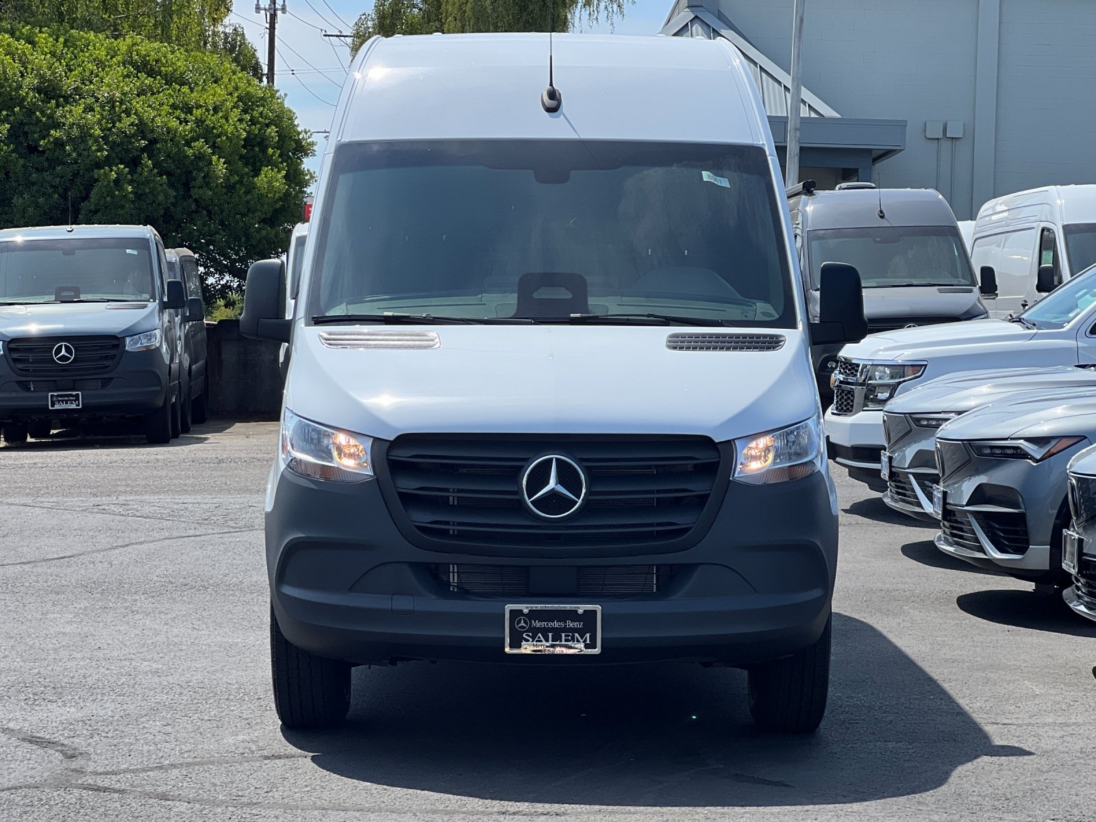 new 2025 Mercedes-Benz Sprinter 2500 car