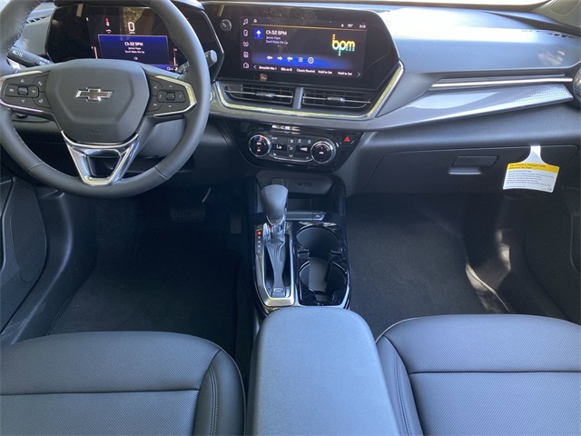 new 2025 Chevrolet Trax car, priced at $27,085