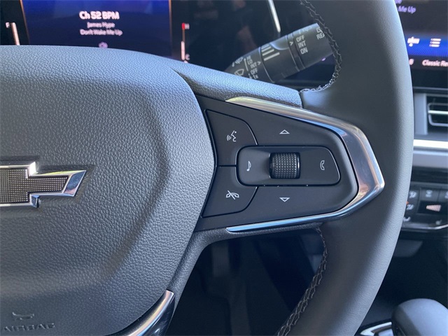 new 2025 Chevrolet Trax car, priced at $27,085