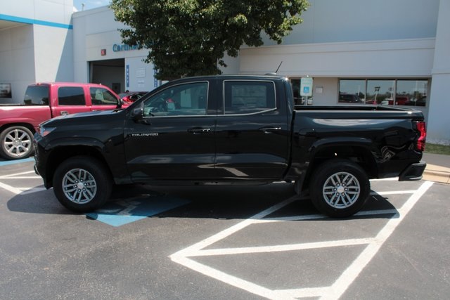 new 2026 Chevrolet Colorado car, priced at $39,190