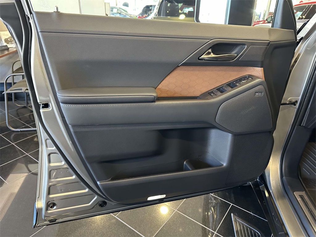 new 2025 Lexus GX car, priced at $86,098