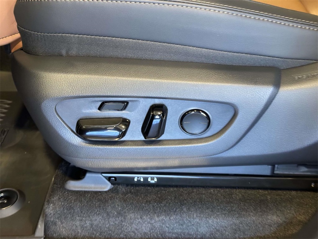 new 2025 Lexus GX car, priced at $86,098