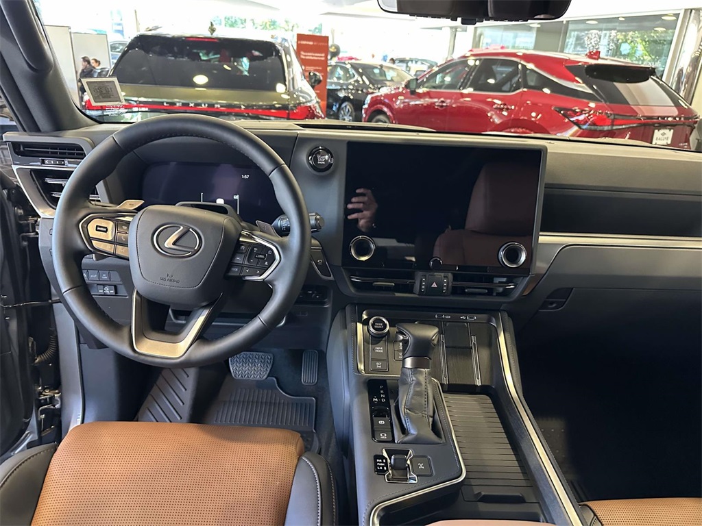 new 2025 Lexus GX car, priced at $86,098