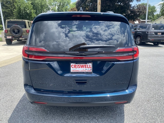 new 2025 Chrysler Pacifica car, priced at $44,294