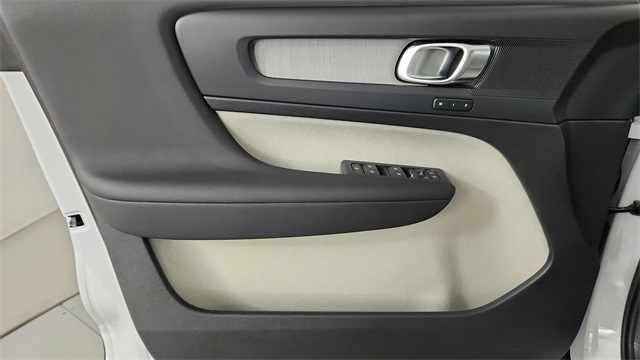 new 2026 Volvo XC40 car, priced at $50,150