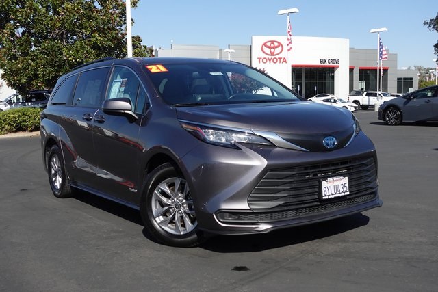 used 2021 Toyota Sienna car, priced at $31,000