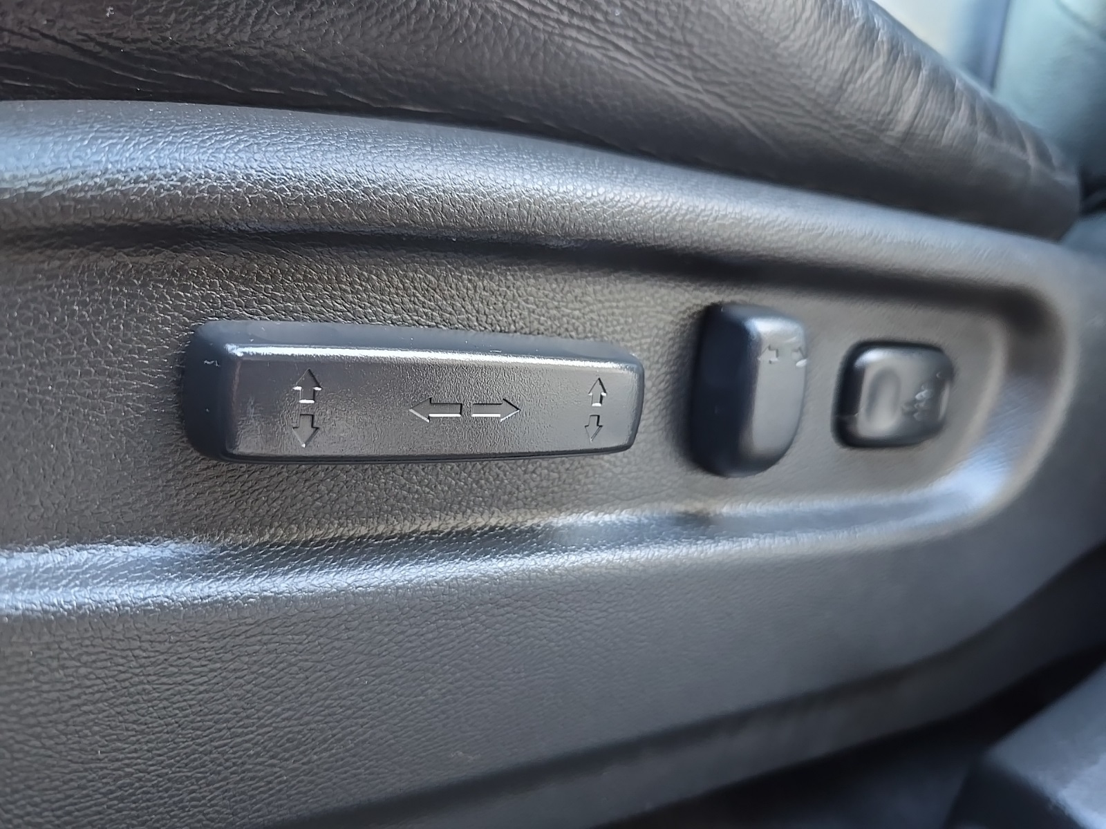 used 2016 Honda Pilot car, priced at $15,500