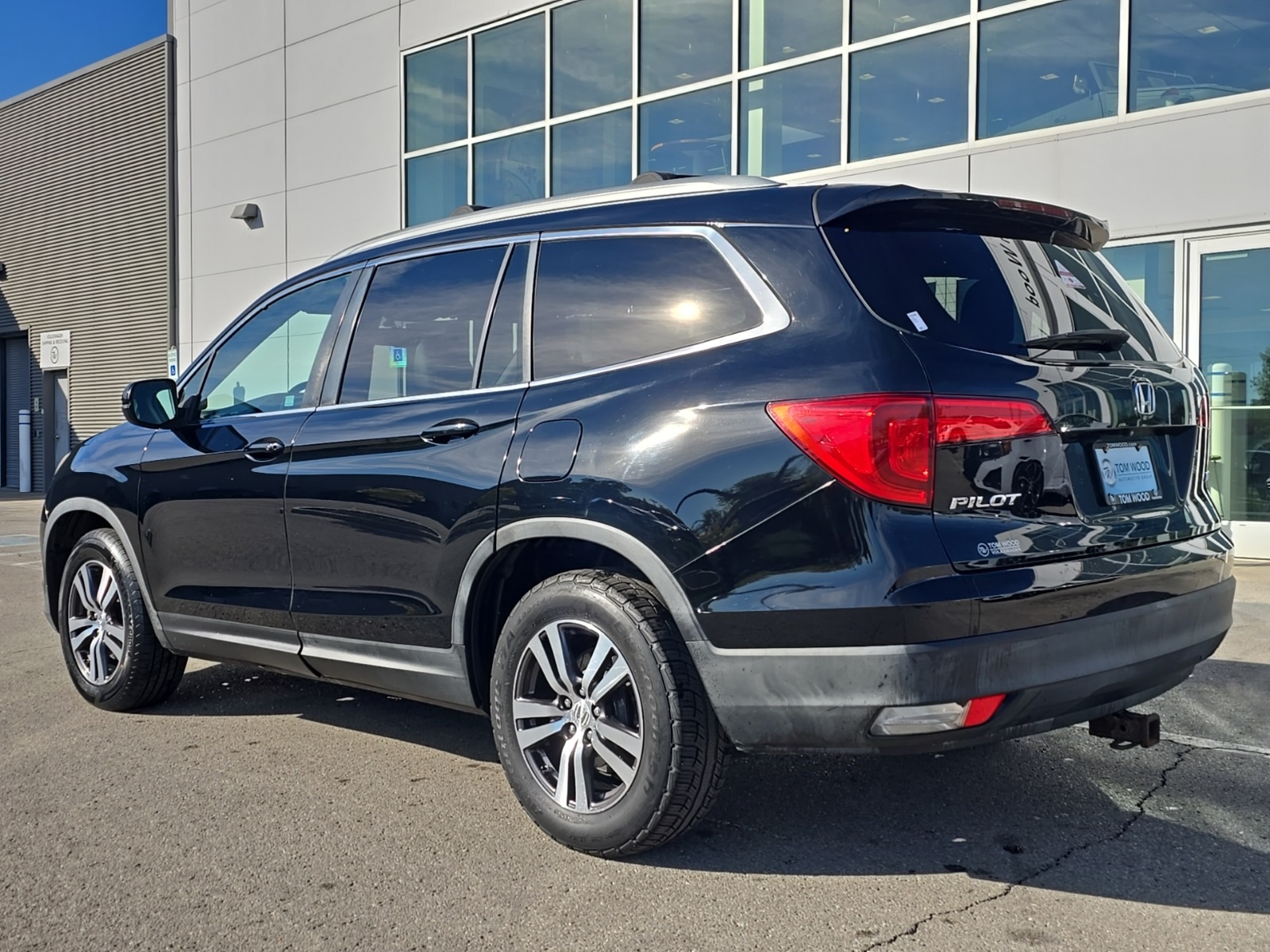 used 2016 Honda Pilot car, priced at $15,500