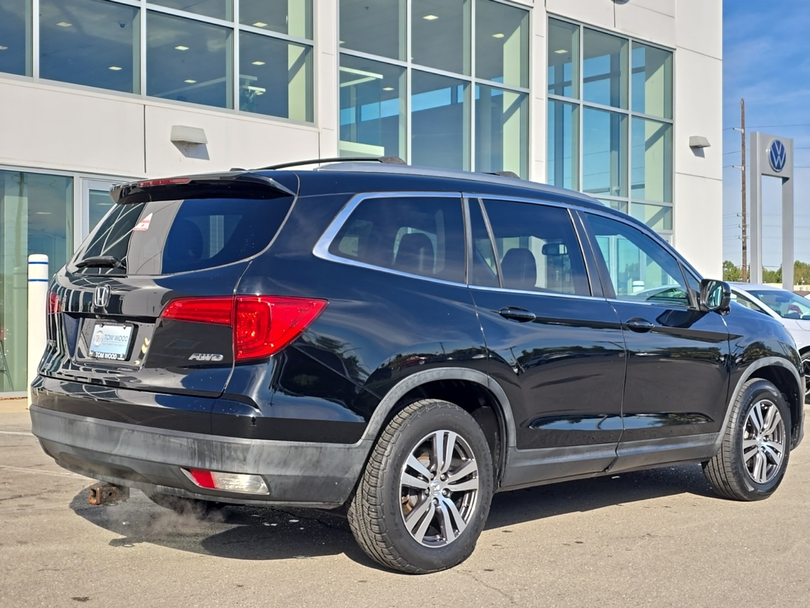 used 2016 Honda Pilot car, priced at $15,500