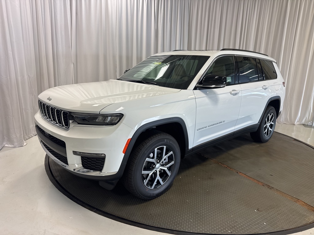 new 2025 Jeep Grand Cherokee L car, priced at $47,442
