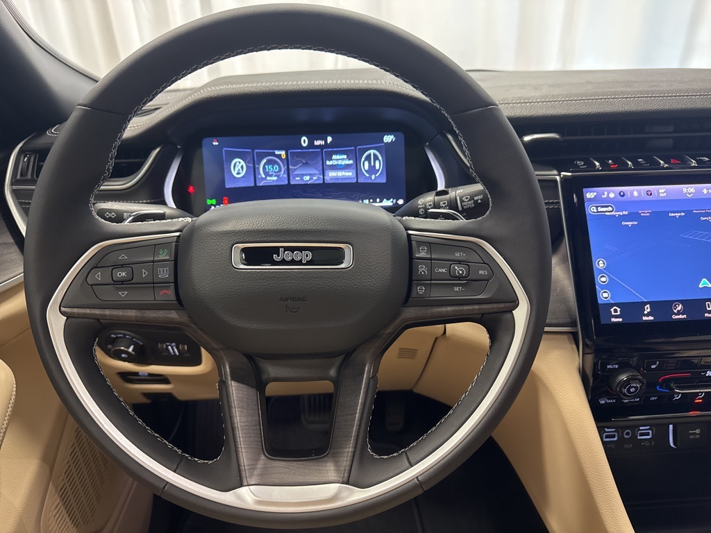 new 2025 Jeep Grand Cherokee L car, priced at $47,442