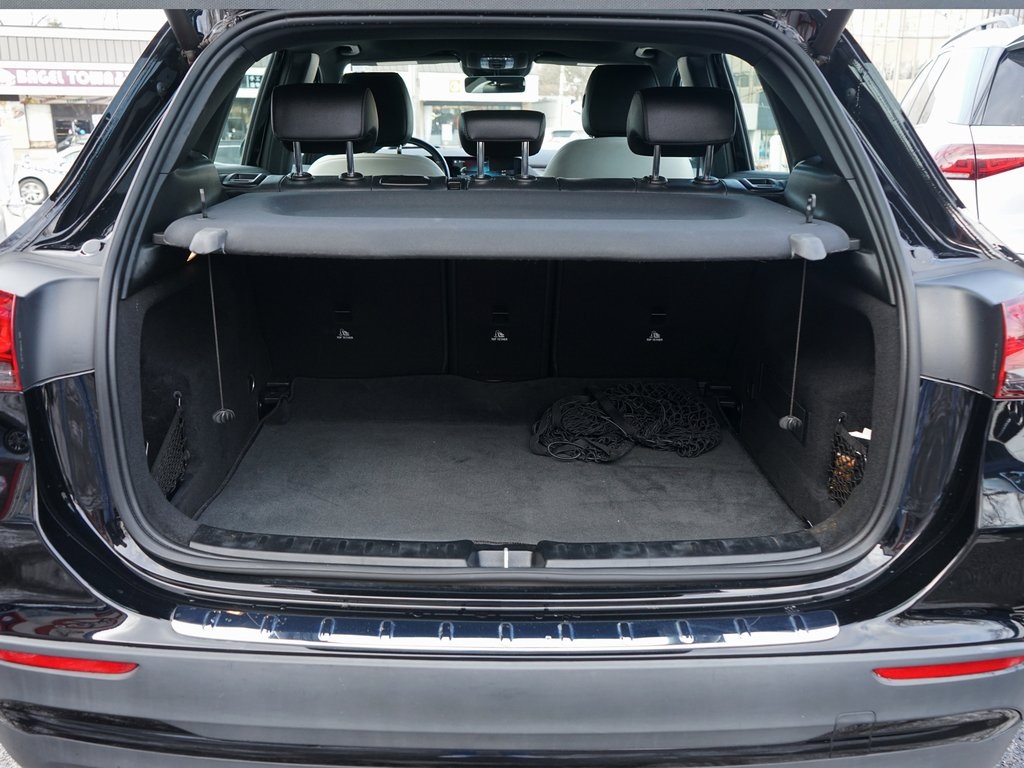 used 2022 Mercedes-Benz GLA car, priced at $26,995