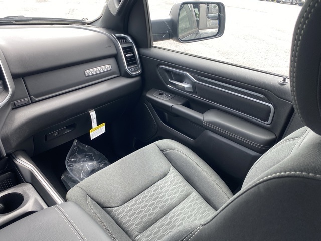 new 2025 Ram 1500 car, priced at $42,870