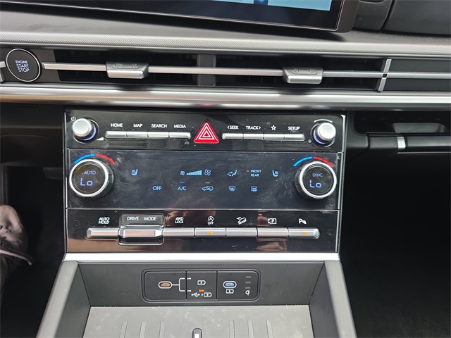 new 2025 Hyundai Santa Fe car, priced at $40,194
