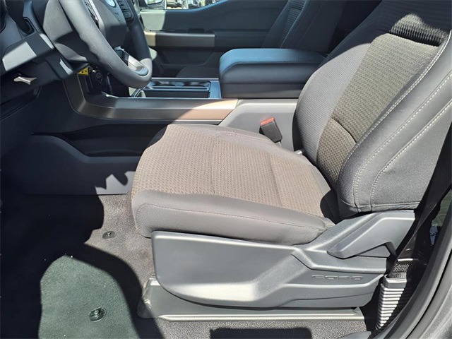 new 2025 Ford F-150 car, priced at $47,796
