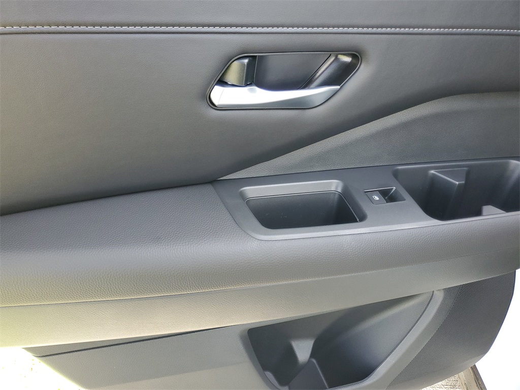 used 2025 Nissan Pathfinder car, priced at $37,495