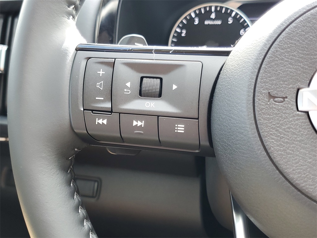 used 2025 Nissan Pathfinder car, priced at $37,495