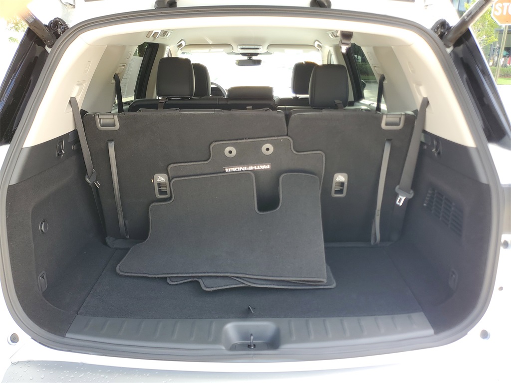 used 2025 Nissan Pathfinder car, priced at $37,495