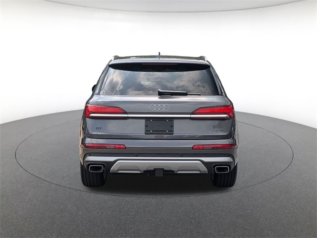 new 2025 Audi Q7 car, priced at $72,440