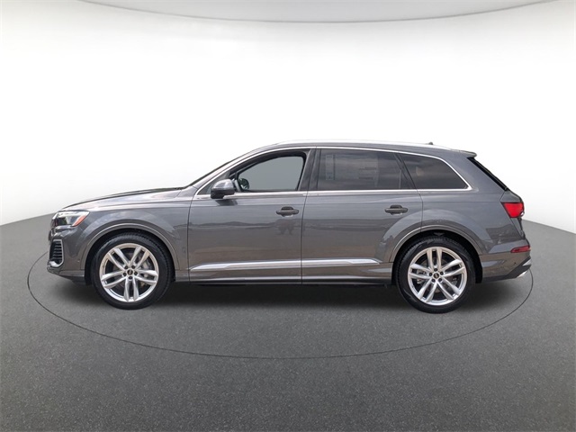 new 2025 Audi Q7 car, priced at $72,440