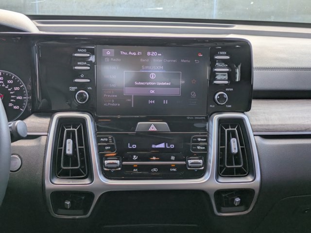 used 2021 Kia Sorento car, priced at $22,306