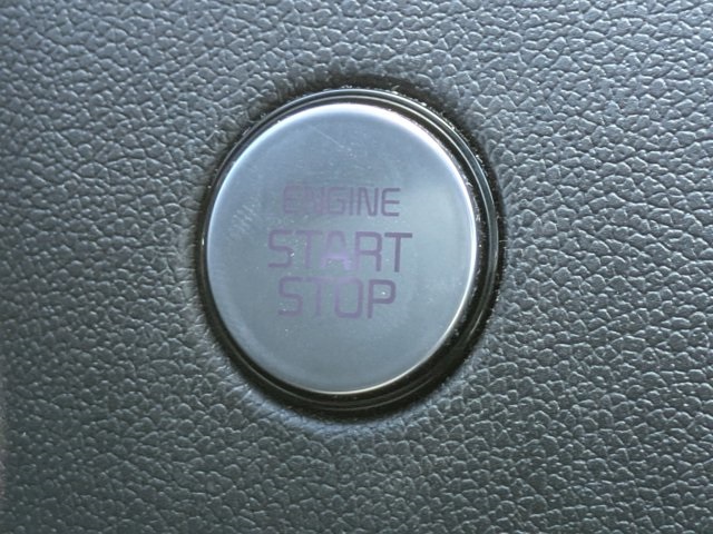 used 2021 Kia Sorento car, priced at $22,306