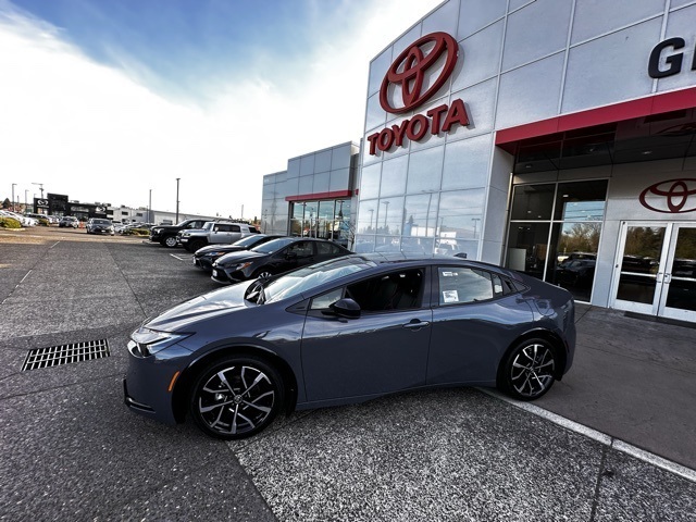 new 2026 Toyota Prius Plug-In Hybrid car, priced at $36,158