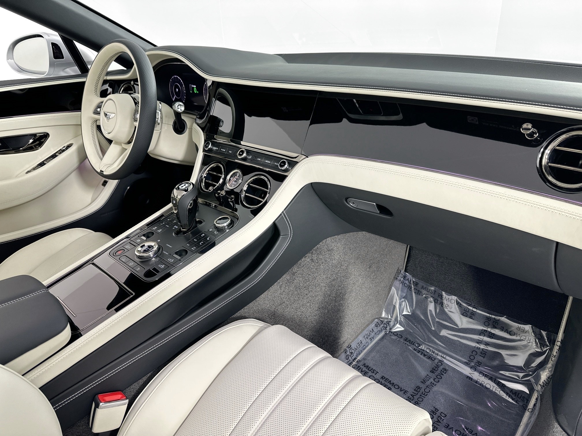 new 2025 Bentley Continental GTC car