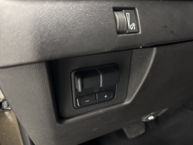 used 2024 Chevrolet Colorado car, priced at $33,909