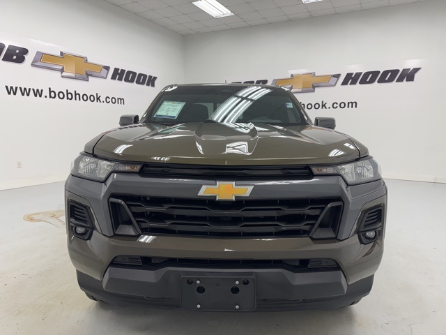 used 2024 Chevrolet Colorado car, priced at $33,909