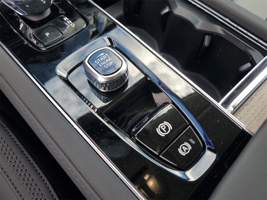 new 2026 Volvo XC90 car, priced at $58,845