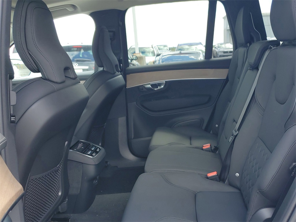 new 2026 Volvo XC90 car, priced at $58,845