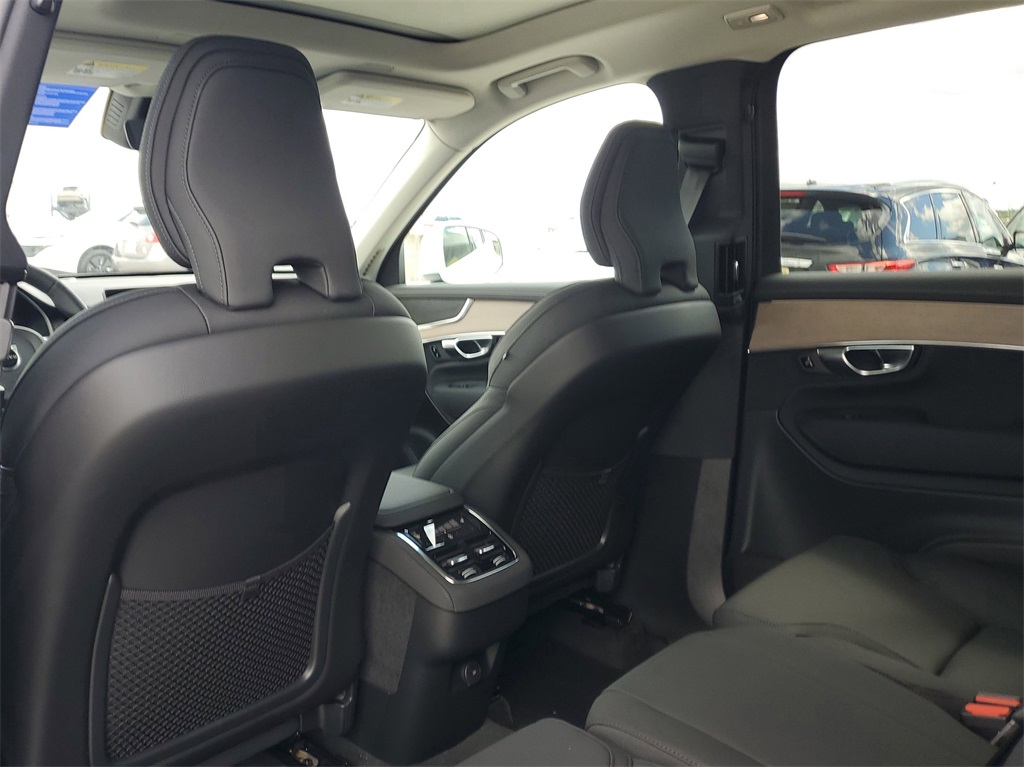 new 2026 Volvo XC90 car, priced at $58,845