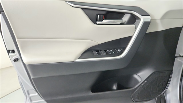 used 2022 Toyota RAV4 car, priced at $27,988