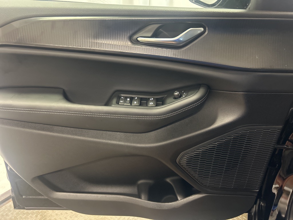 new 2025 Jeep Grand Cherokee L car, priced at $47,225