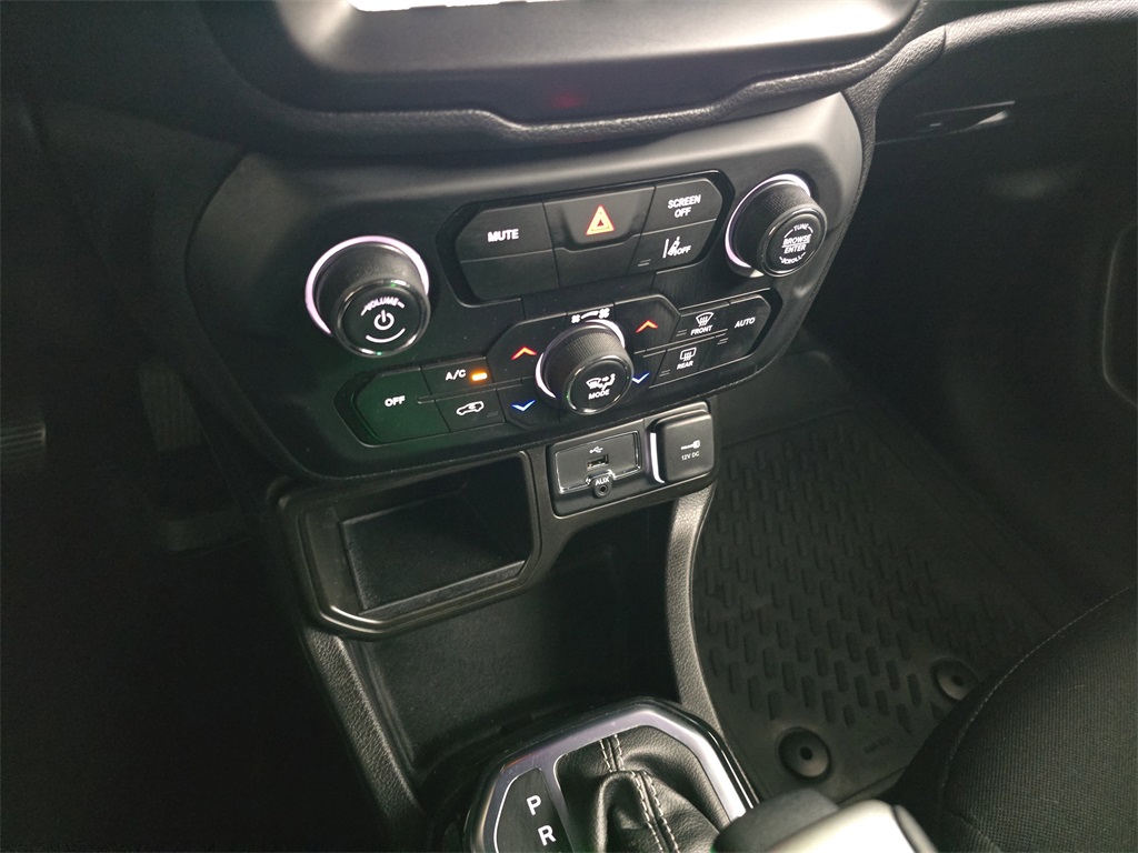 used 2021 Jeep Renegade car, priced at $16,640