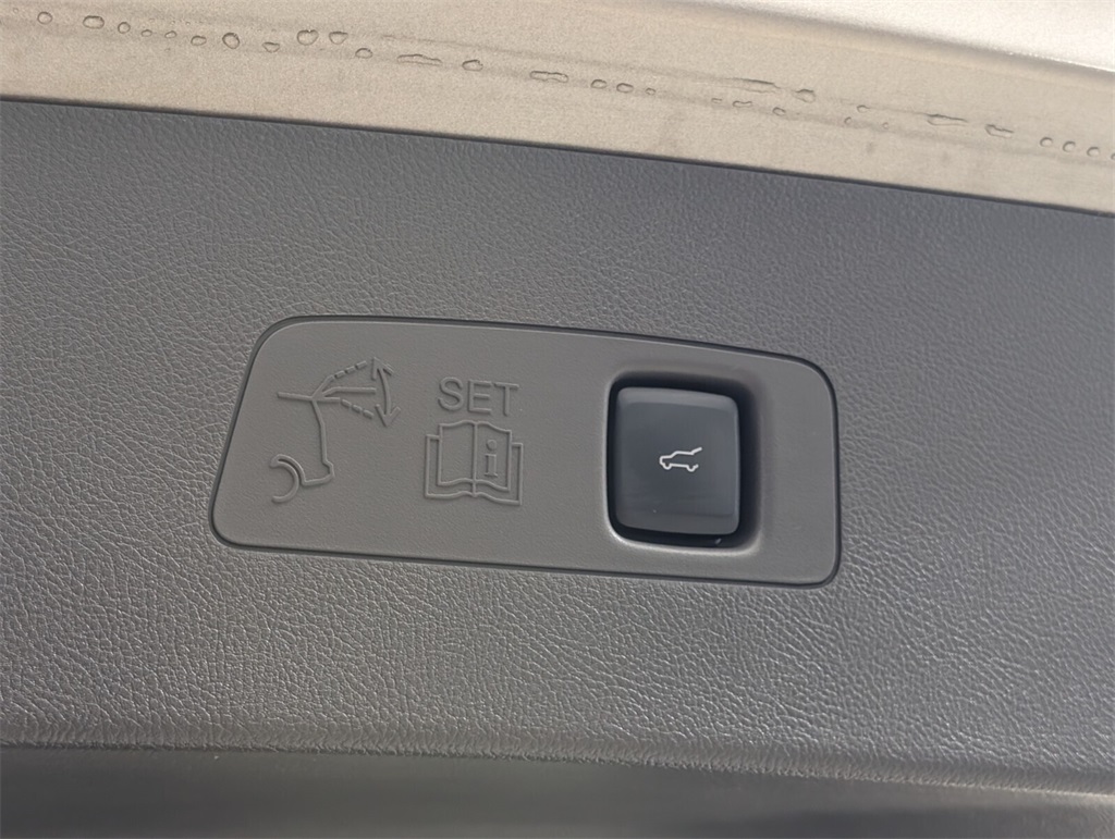 used 2021 Lincoln Corsair car, priced at $25,488