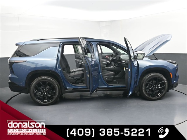 new 2026 Chevrolet Traverse car, priced at $58,711