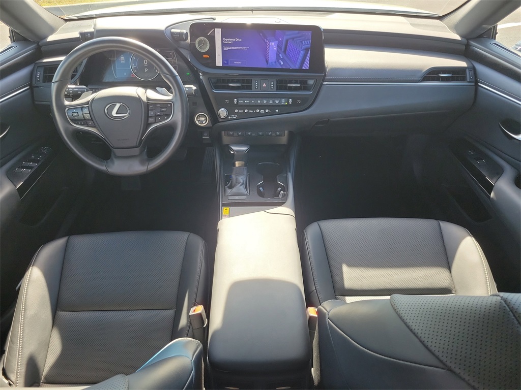 used 2025 Lexus ES car, priced at $40,998