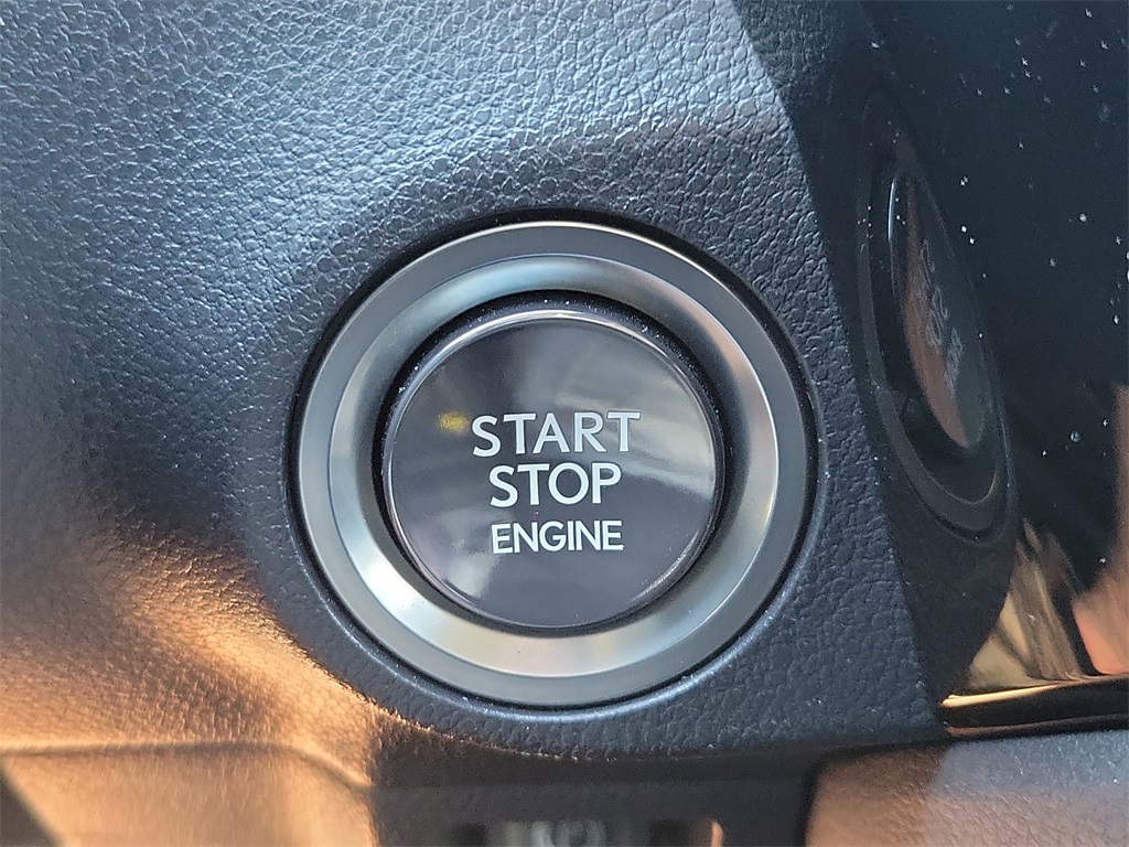 used 2025 Lexus ES car, priced at $40,998